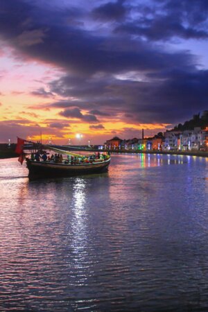 Em Alcácer do Sal, o Natal celebra-se a bordo de um galeão iluminado
