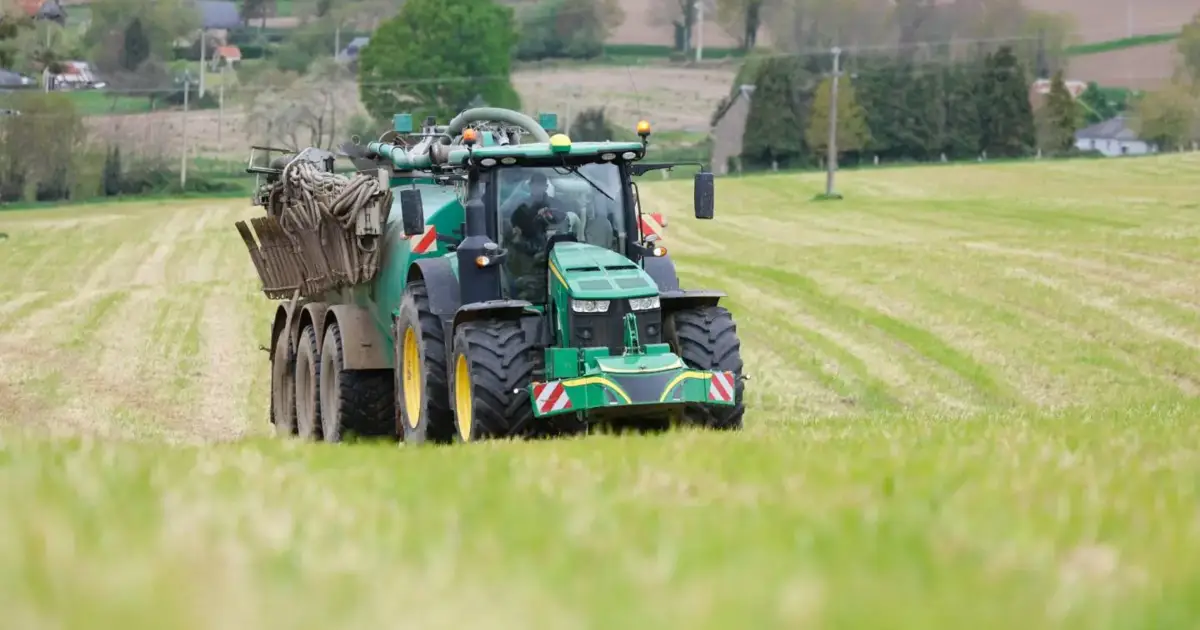 Preço do gasóleo agrícola já aumentou 30% e Confederação Nacional de Agricultura exige medidas