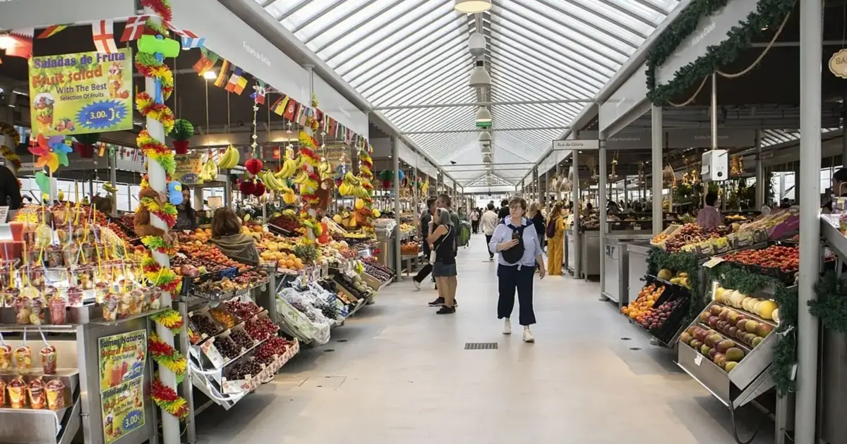 Mercado do Bolhão promove visitas guiadas com língua gestual