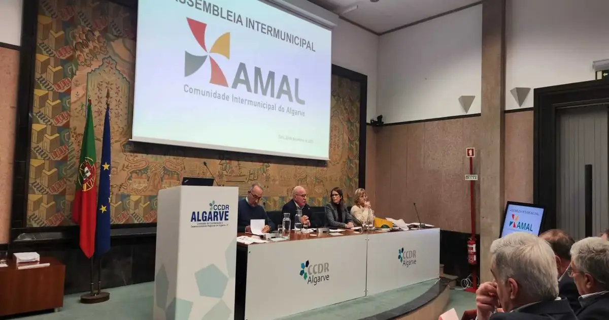 Francisco Amaral eleito presidente da Assembleia Intermunicipal do Algarve