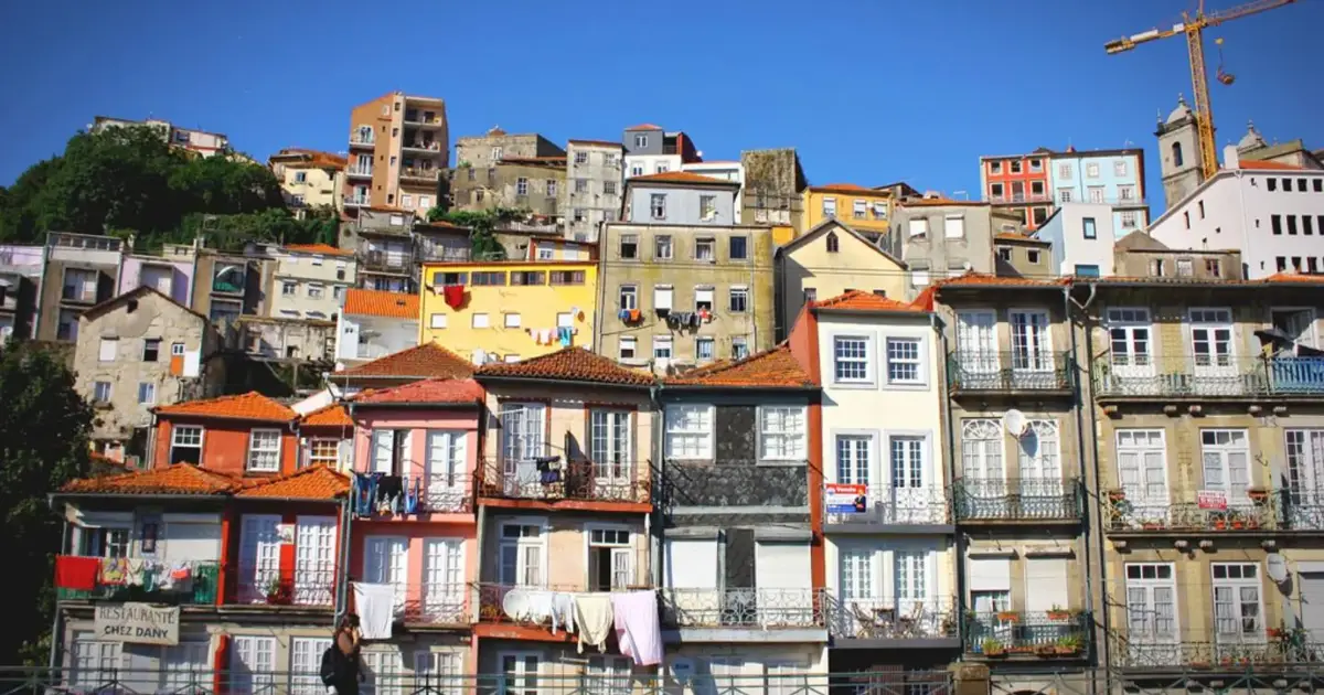 Câmara do Porto retira 125 pessoas de 10 alojamentos ilegais que encerrou desde o início do ano