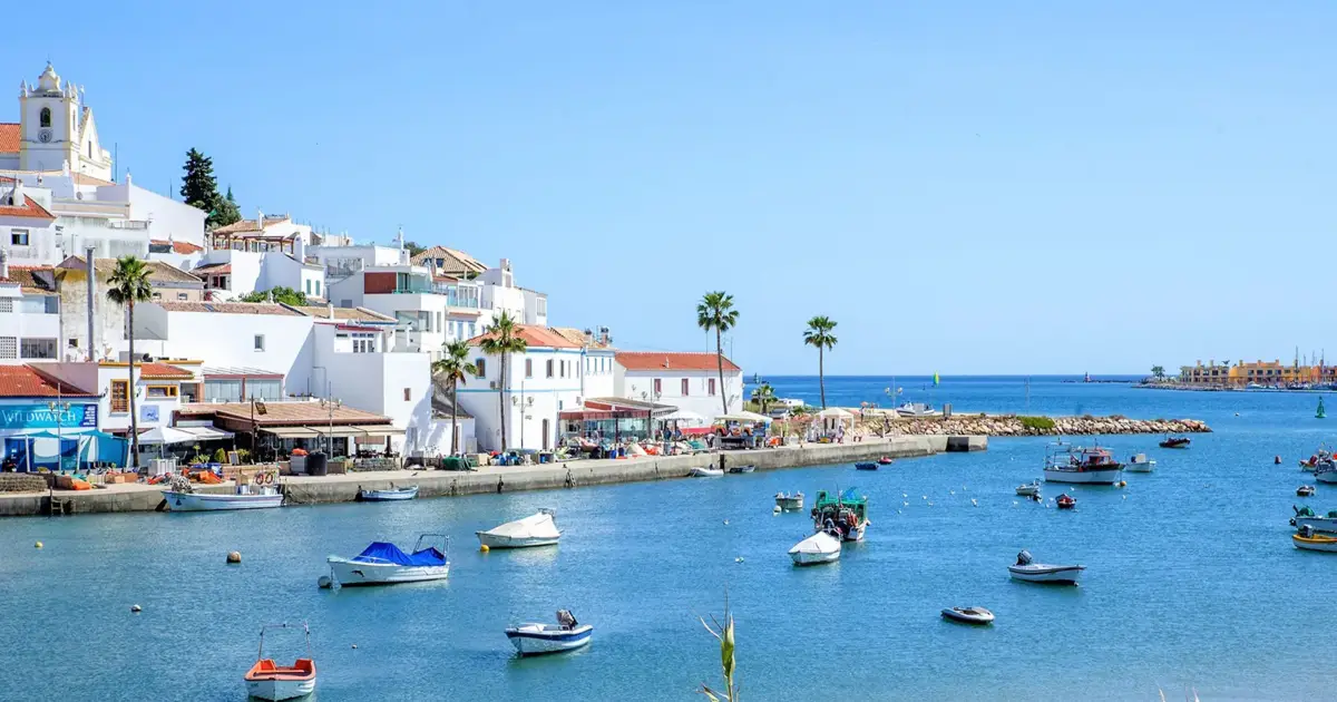 Vila de Ferragudo aposta em tecnologia para dinamizar turismo e comércio