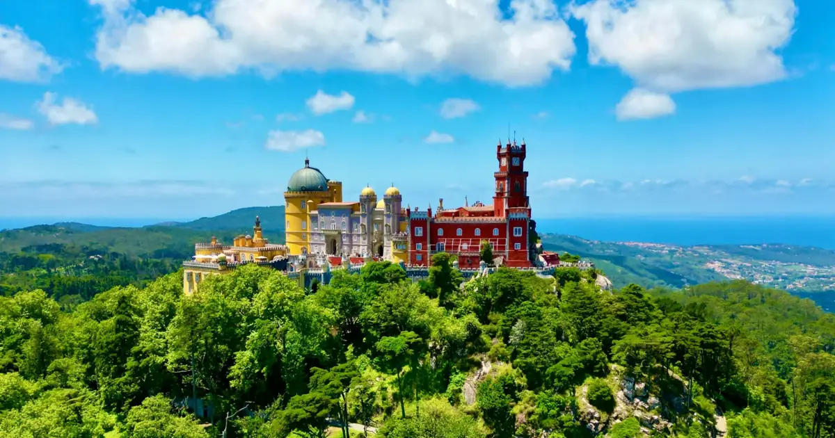Sintra testa plano para controlar trânsito e melhorar experiência no centro histórico