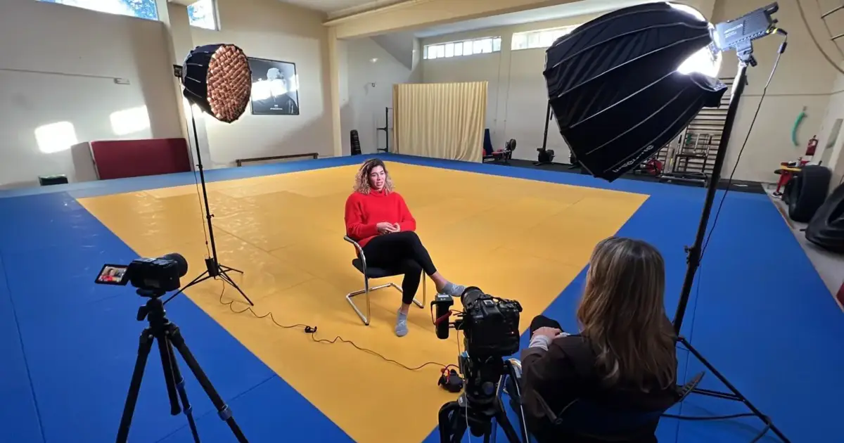 Judoca Patrícia Sampaio recebe em Belém comenda da Ordem de Mérito