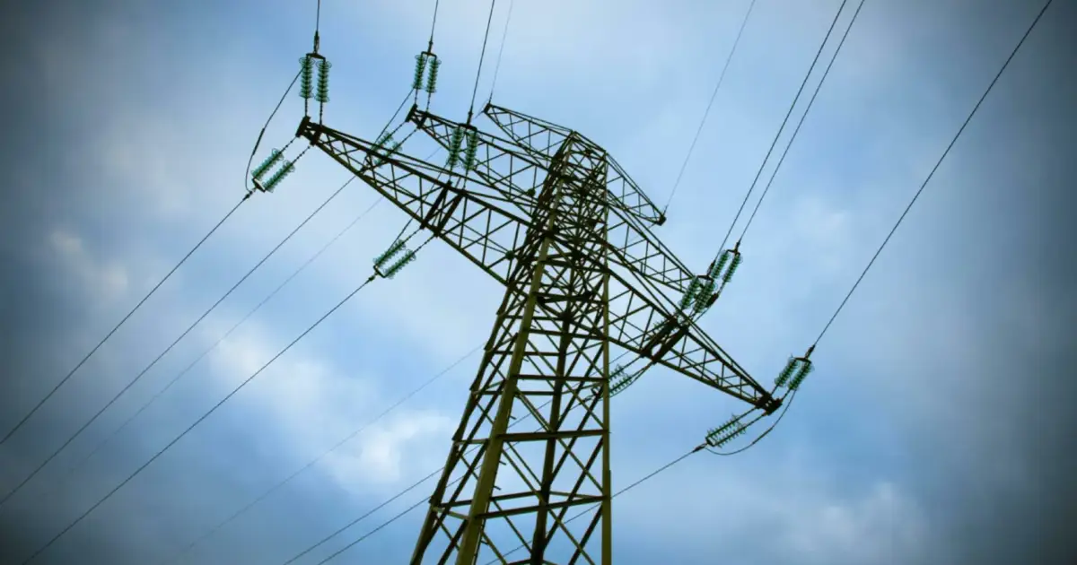 Um ano após o apagão, Governo admite investir 4 mil milhões de euros na rede elétrica