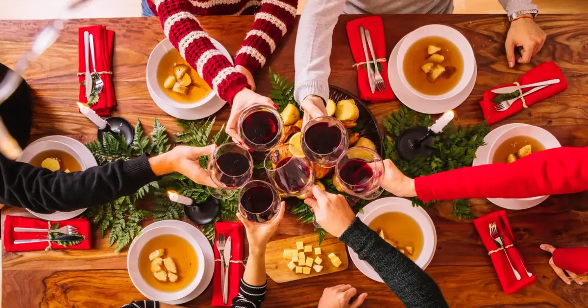 O que fazer com a comida que sobrou do Natal e os cuidados a ter