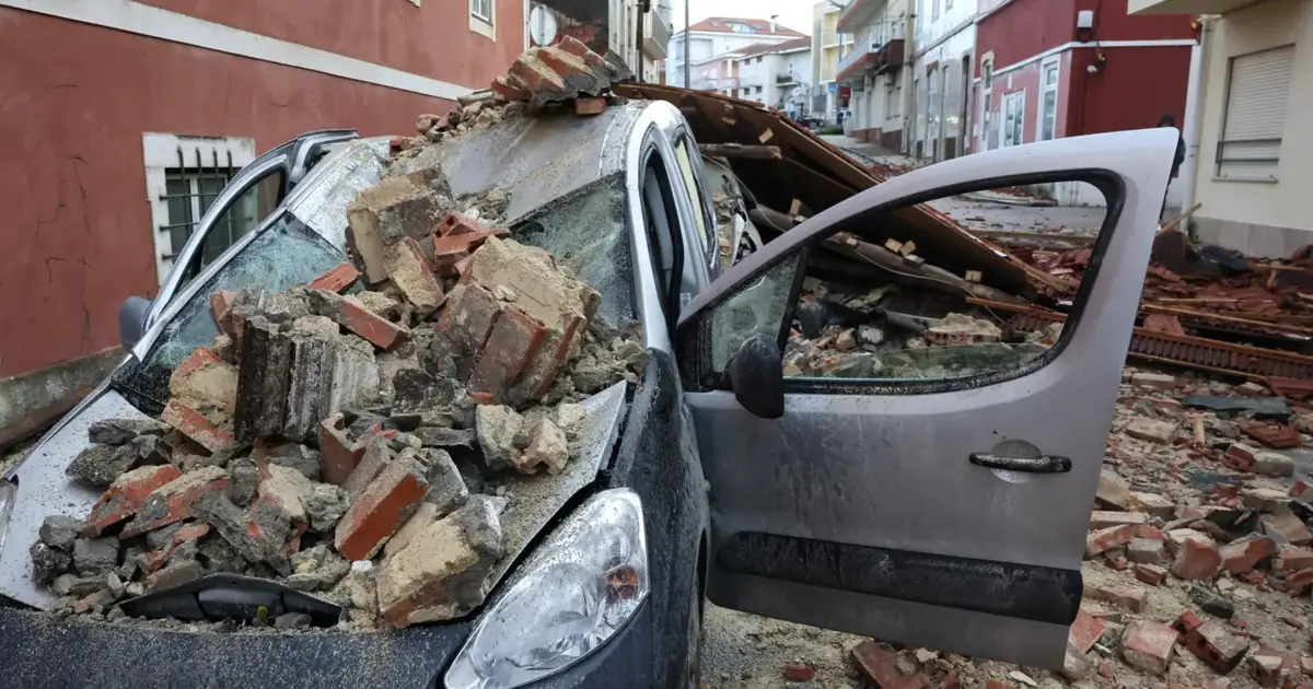 Mau tempo: Governo lamenta duas mortes e diz que Proteção Civil dará informações “em breve”