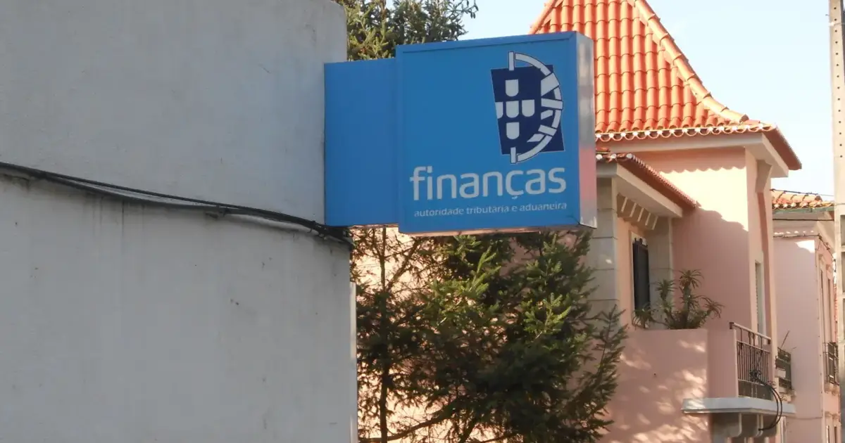 Prazo para contribuintes reclamarem das despesas do IRS termina hoje