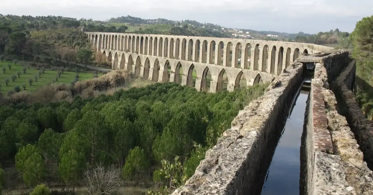 Tomar vai interditar circulação pedonal no Aqueduto dos Pegões por prevenção de risco