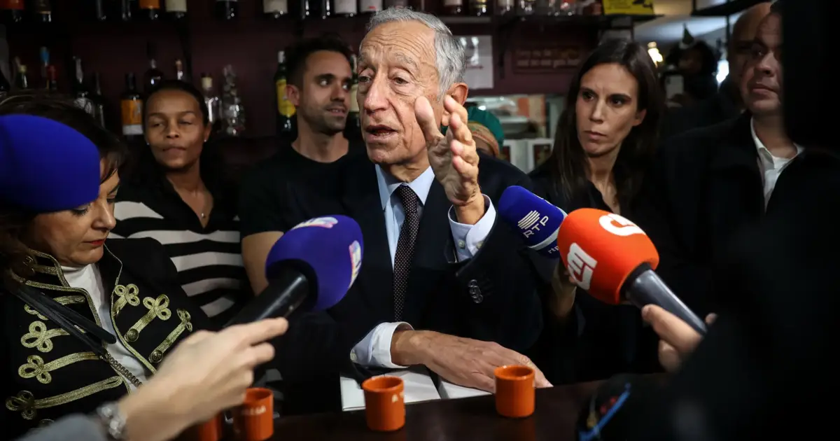Marcelo cumpre tradição no Barreiro e despede-se com votos de paz, saúde e concórdia