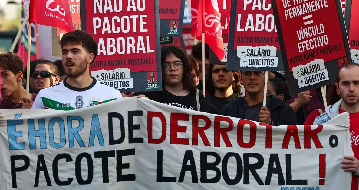 Em dia de greve, são esperados milhares de trabalhadores na rua contra alterações à lei laboral