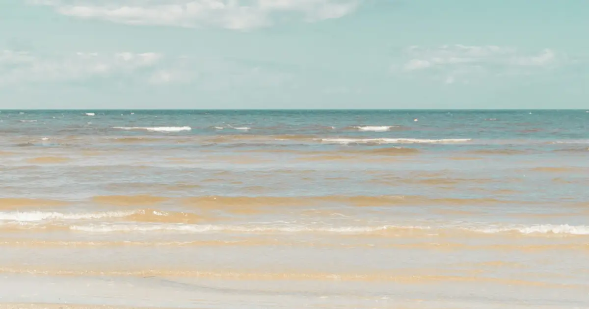 Praia da Calada, Mafra, “sem condições” para banhos em 2026