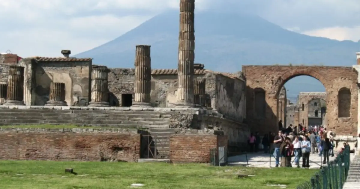 Instituto Superior Técnico usa IA para desvendar enigmas de Pompeia