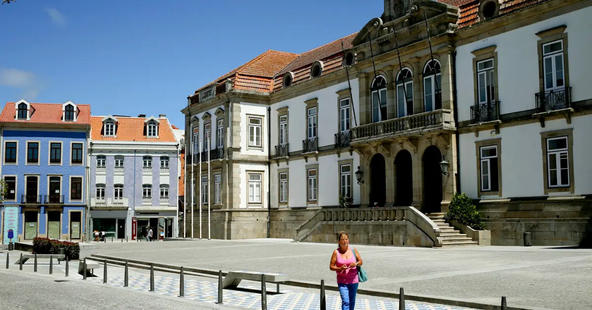 Câmara de Ovar prevê contratar mais de 100 funcionários no próximo ano 9 dez. 2025, 15:43