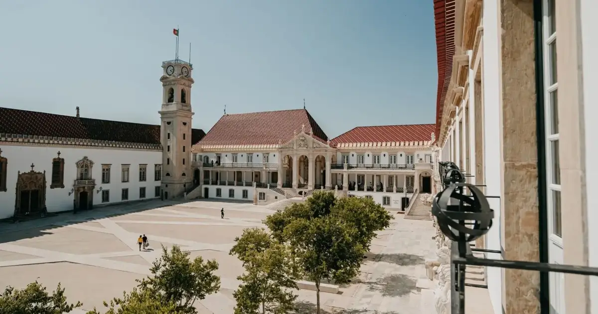Universidade de Coimbra cria centro de investigação conjunto com universidade chinesa