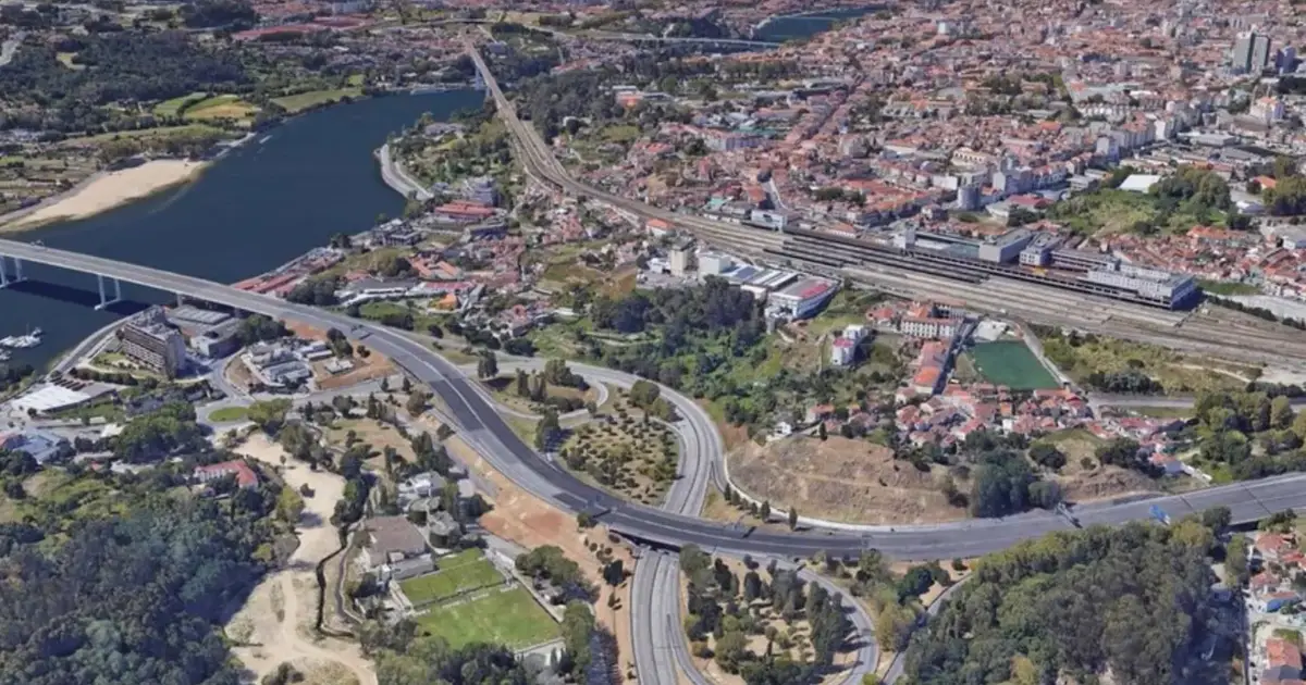 Impasses da alta velocidade fazem caducar plano para urbanizar Campanhã e município volta a lançar concurso
