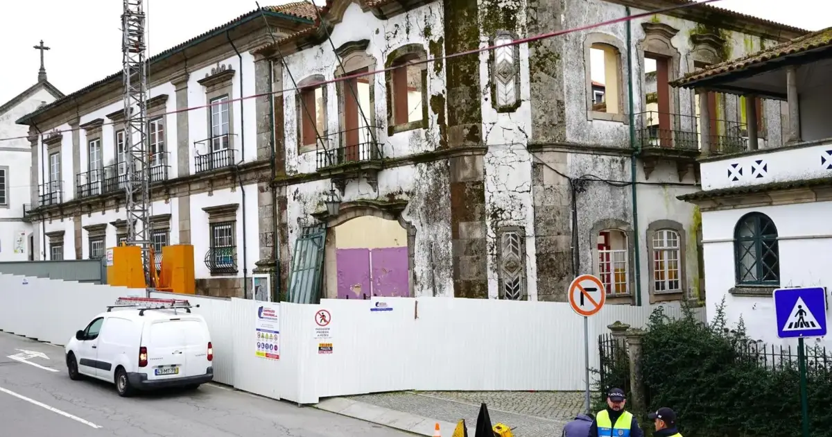 Câmara de Lamego transforma quartel de bombeiros em casas para habitação