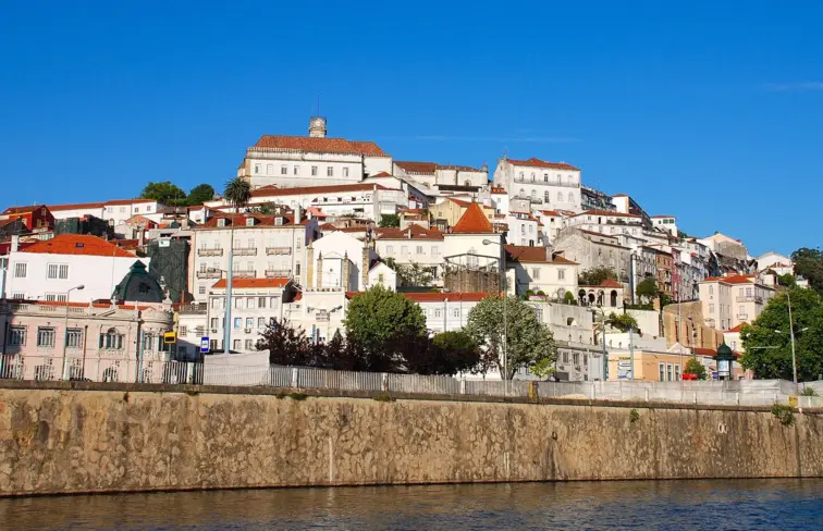 Migrantes discriminados no acesso à habitação em Coimbra 19 dez. 2025, 19:27