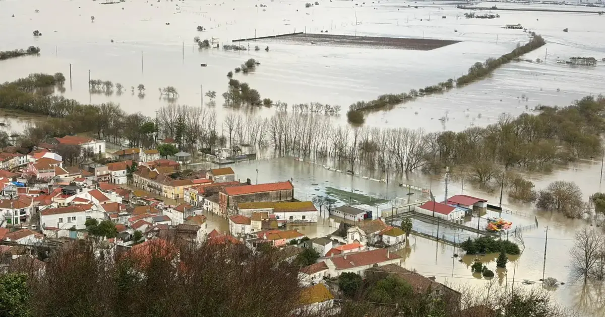Alerta de cheias no Tejo desce de vermelho para amarelo