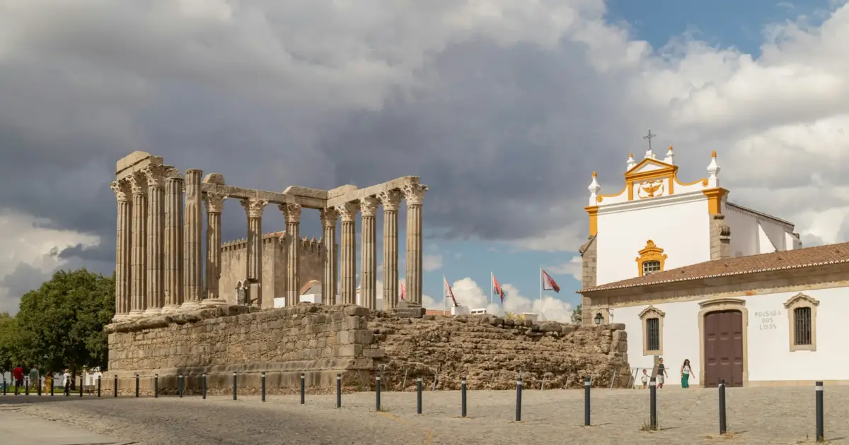 Cidades transfronteiriças unem-se: Évora apoia candidatura de Cáceres a Capital Europeia da Cultura 2031