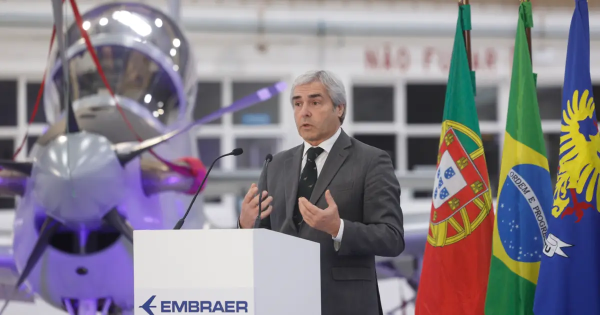 Fábrica de aeronaves Super Tucano vai abrir em Beja