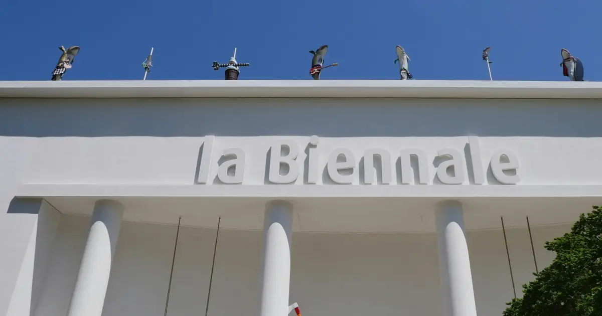 “RedSkyFalls”, de Alexandre Estrela leva Portugal à Bienal de Arte de Veneza 2026