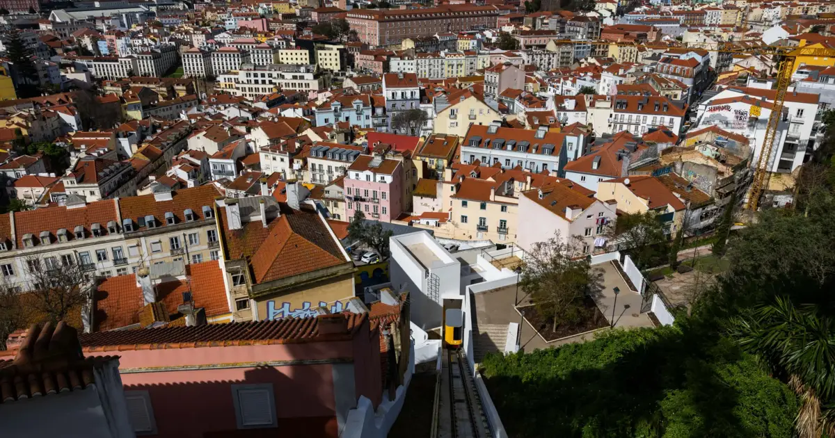 Funicular da Graça é um dos finalistas ao Prémio Europeu de Arquitetura Mies van der Rohe