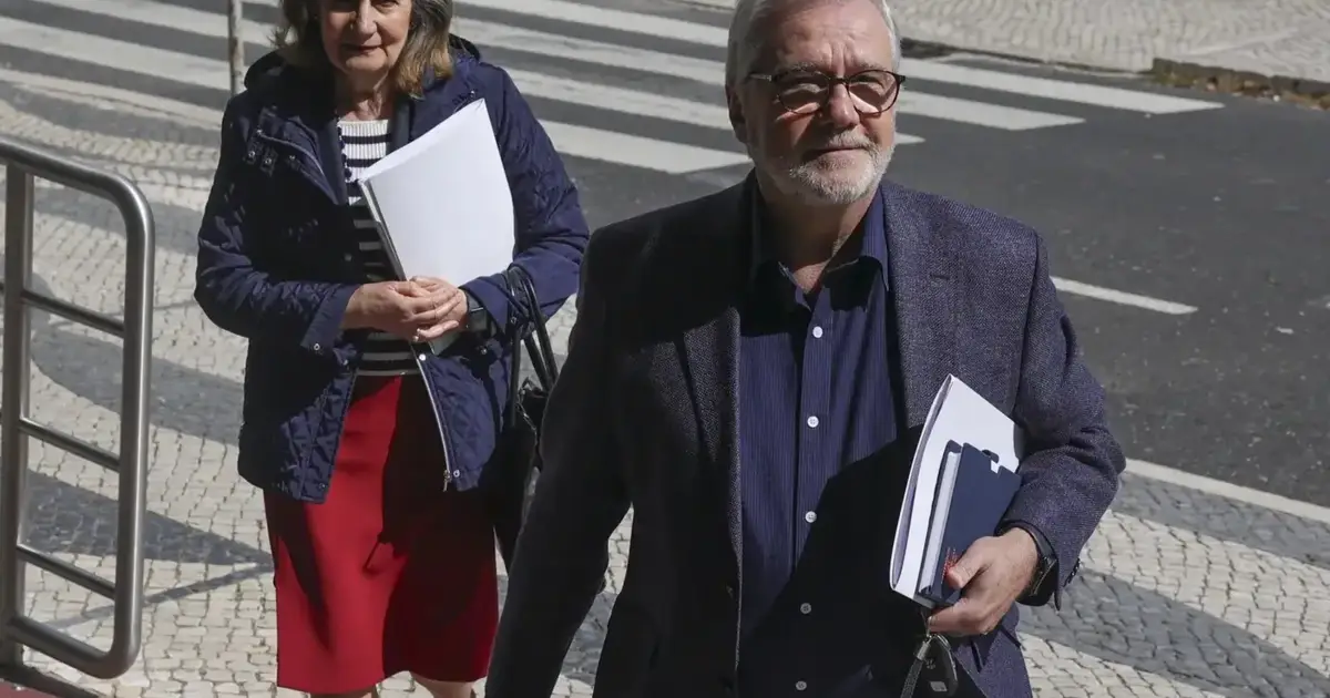 Governo admite “meio termo” na lei laboral sem acordo social