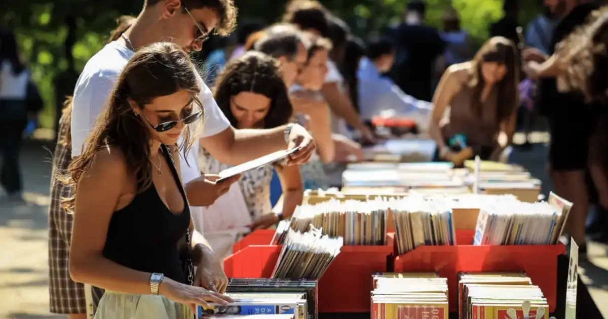 Feira do Livro do Porto começa em agosto com homenagem a Inês Lourenço