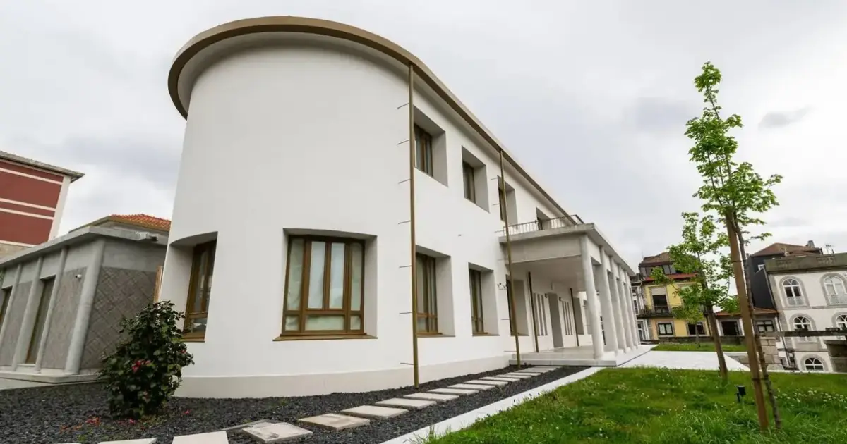 Antigo Abrigo dos Pequeninos reabre como reserva do Museu do Porto e passa a acolher 65 mil peças