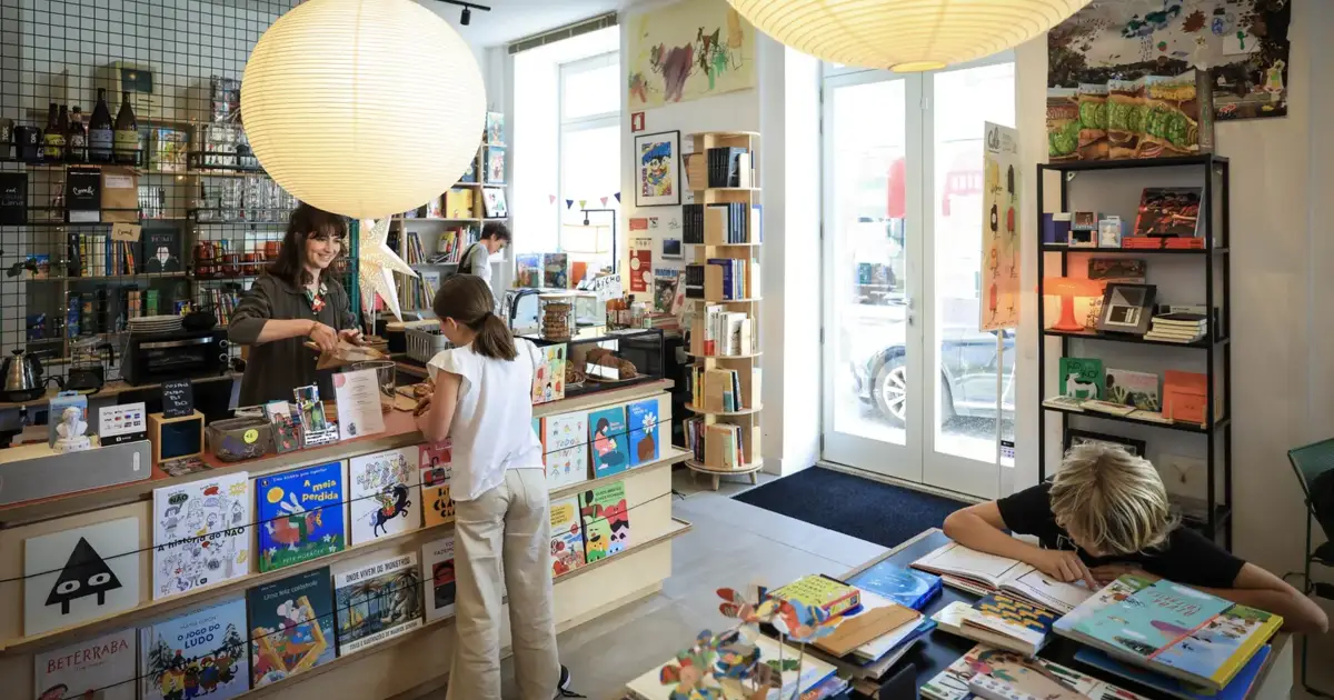 Livrarias infantojuvenis constroem comunidades com amor ao leitor e ao negócio