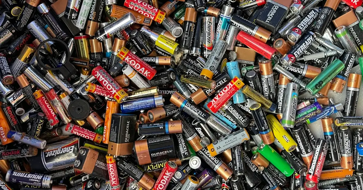 Eletrão encaminhou para reciclagem mais 25% de pilhas e baterias em 2025