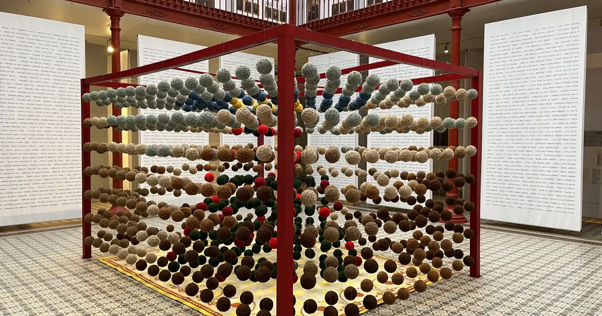 Museu do Porto inaugura árvore de Natal inspirada no tapete de Arraiolos