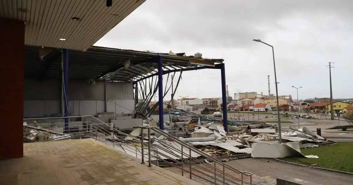 Marinha Grande isenta de taxas vendedores ambulantes e dos mercados municipais