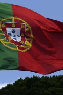 Portugal alinha leis da imigração com novo pacto europeu e tem novas regras para... 8 mai. 2026, 10:30