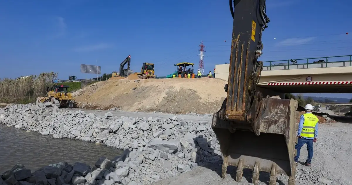 Ministro das Infraestruturas garante conclusão das obras na A1 até ao final da semana