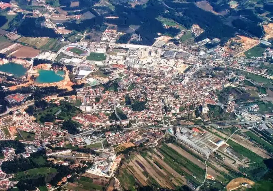 Câmara de Rio Maior opera circuito de transporte para promover mobilidade urbana
