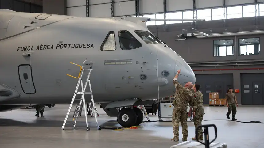 Força Aérea lança novo satélite e reforça capacidade de observação do espaço