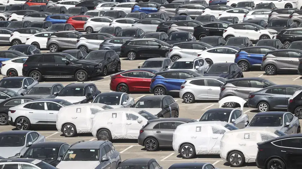 Vendas de automóveis em 2025 com ligeiro avanço na Europa, elétricos aceleram